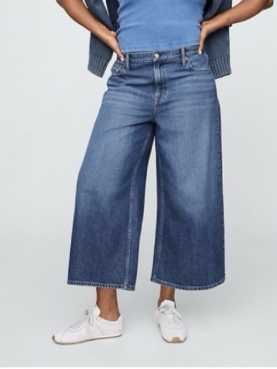 GAP Denim - gap mid rise baggy crop jeans in medium indigo